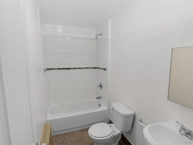 91 Elm St #1A — Photo 6