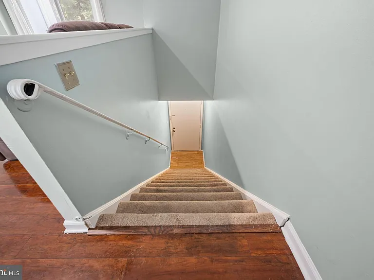 275 Green St #4A6 — Photo 3