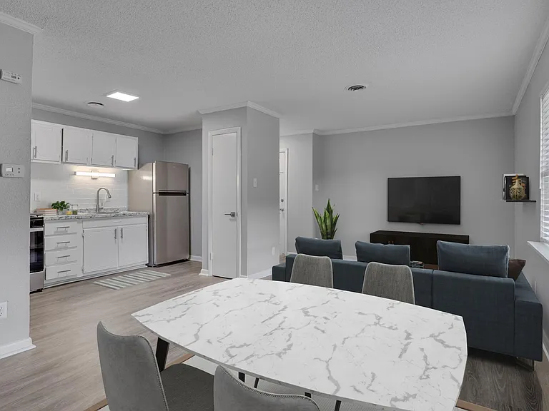 BLU Station Apartments — Photo 3