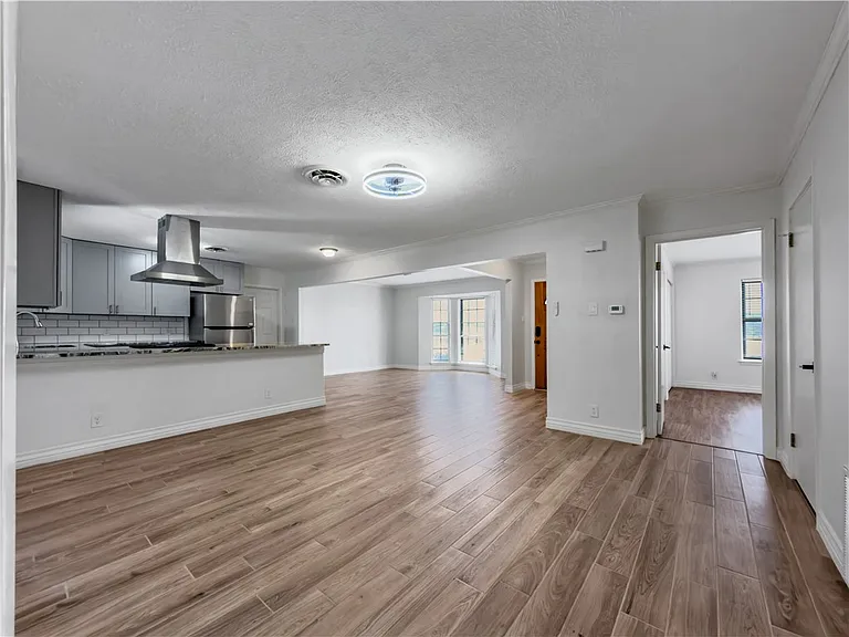 853 Belmeade Dr — Photo 18