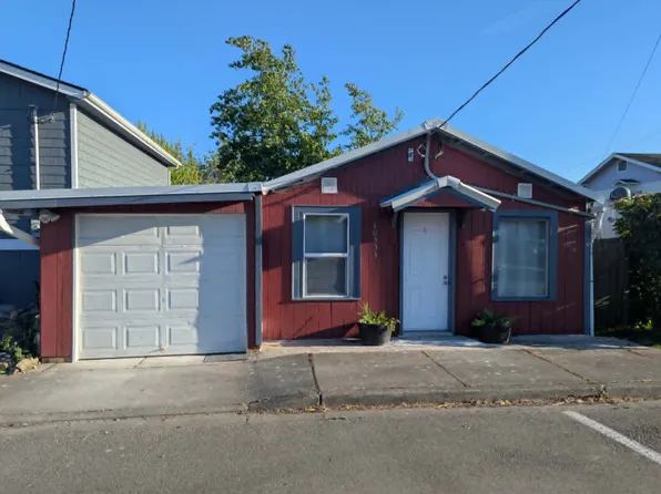 10333 271st St NW, Stanwood, WA 98292