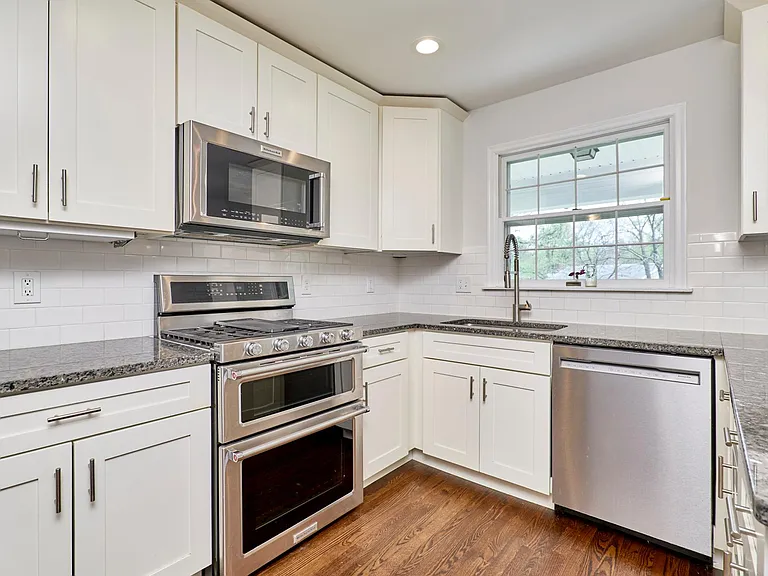 668 Stablestone Dr — Photo 23