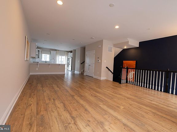 5th image of 404 Ocracoke Way