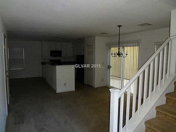 3rd image of 547 Cabis Bay St