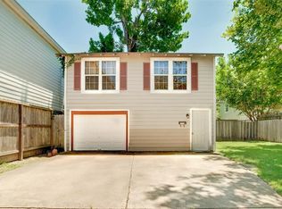 610 E 25th St #B, Houston, TX 77008