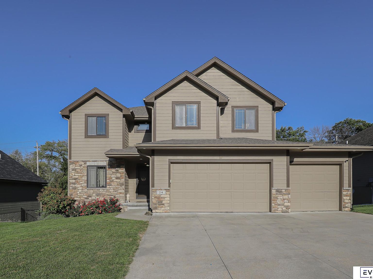 24 Kingsridge Dr N, Council Bluffs, IA 51503 MLS 22322773 Zillow