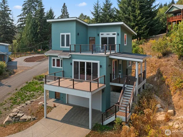 41 N Mardell Avenue, Hoodsport, WA 98548