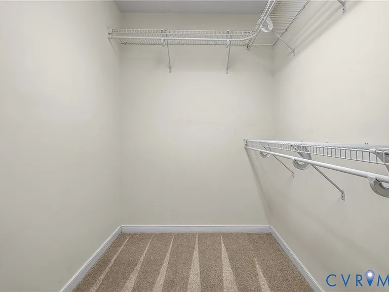 3924 Liberty Point Dr — Photo 39