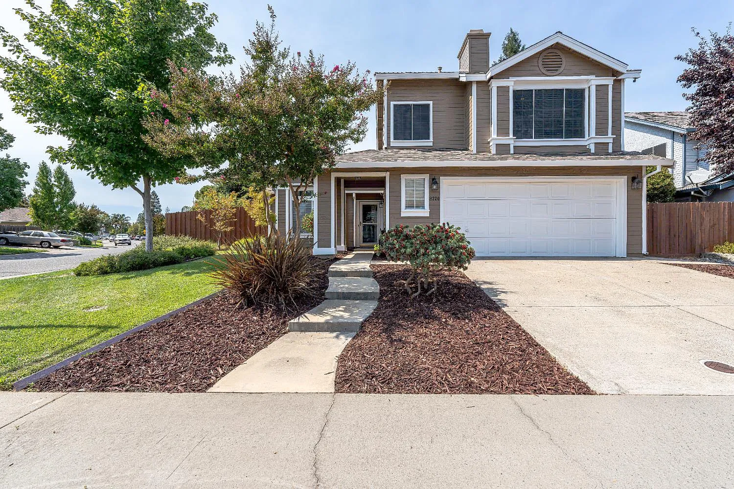 8220 Newbury Park Ct photo 1