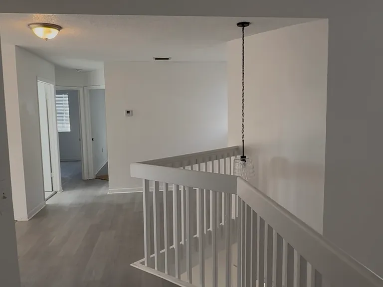 127 SW 159th Way — Photo 36
