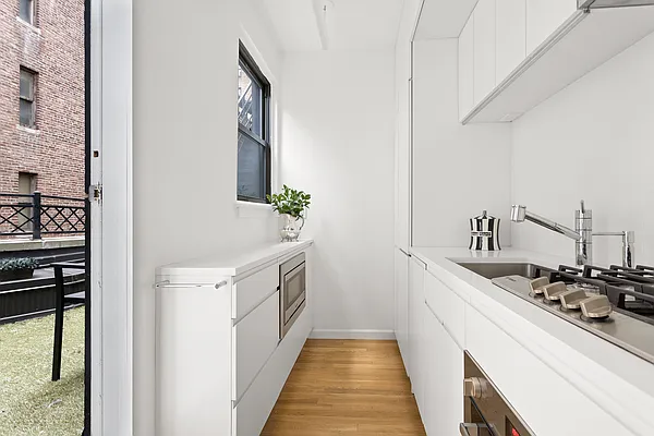 Sold by Corcoran | media 20