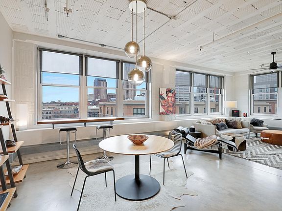5th image of 225 9th St E Unit 503