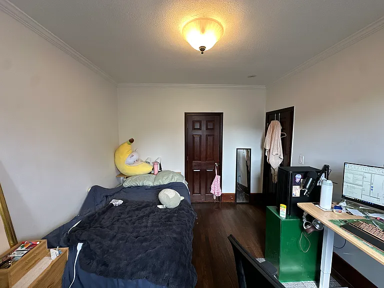 435 Walnut Ave #8 — Photo 5