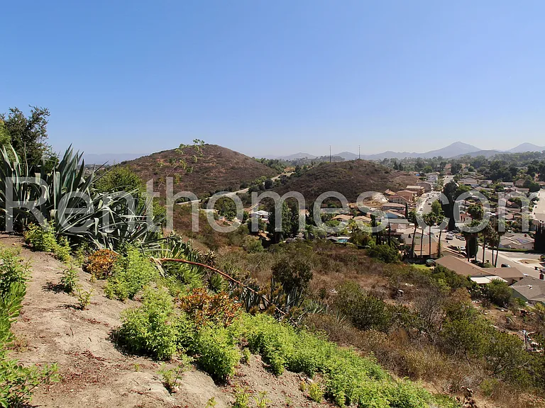 11327 Linares St — Photo 22