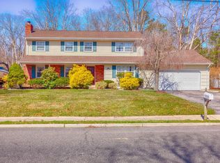 87 Cardinal Dr, Toms River, NJ