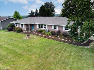 5921 Meese Rd, Louisville, OH 44641