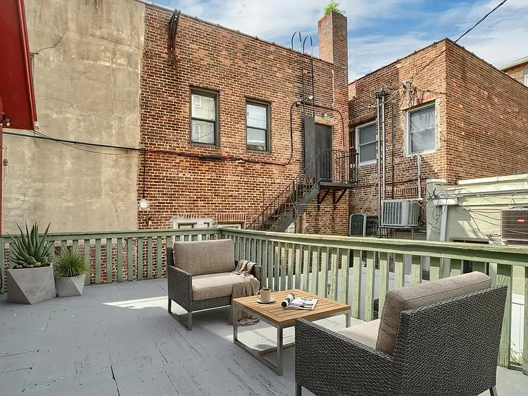 78 Burd St #3 — Photo 6