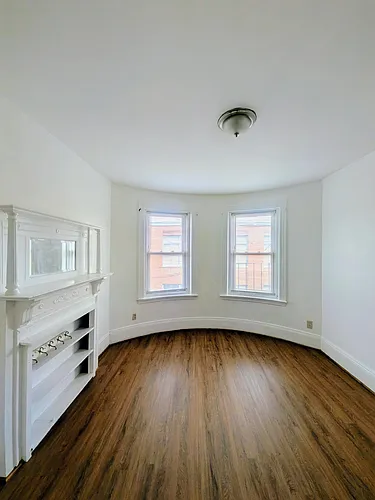 11 Linden St Photo 1