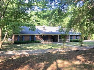 387 Deerfield Rd, Newton, AL 36352