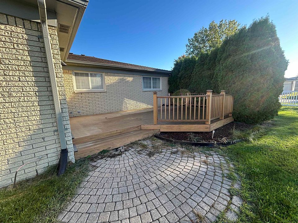 17720 Barry Dr, photo 8
