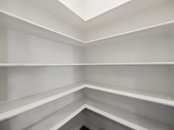 4805 Cleves Ave, Aubrey, TX 76227