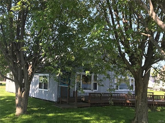 4th image of 2246 Humphrey Ln