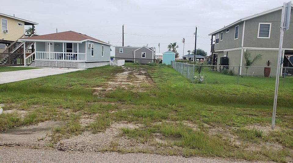 1st image of 1512 S Live Oak St
