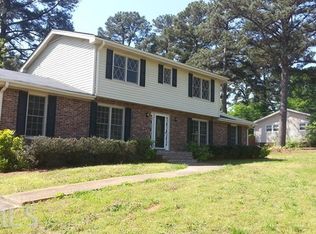 2453 Country Club Dr SE, Conyers, GA 30013