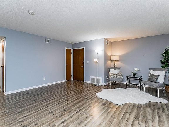 3rd image of 1704 21st Avenue Pl