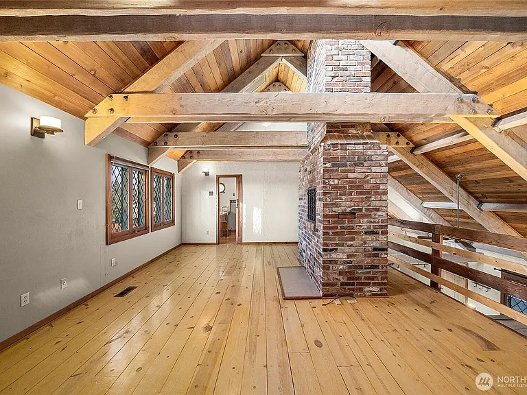 1728 S. Waco Street — Photo 41