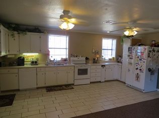896 N 4190 Rd, Hugo, OK 74743