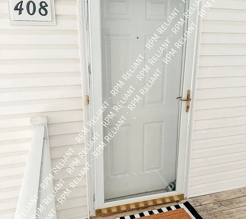 1115 Kennesaw Ridge Rd #408