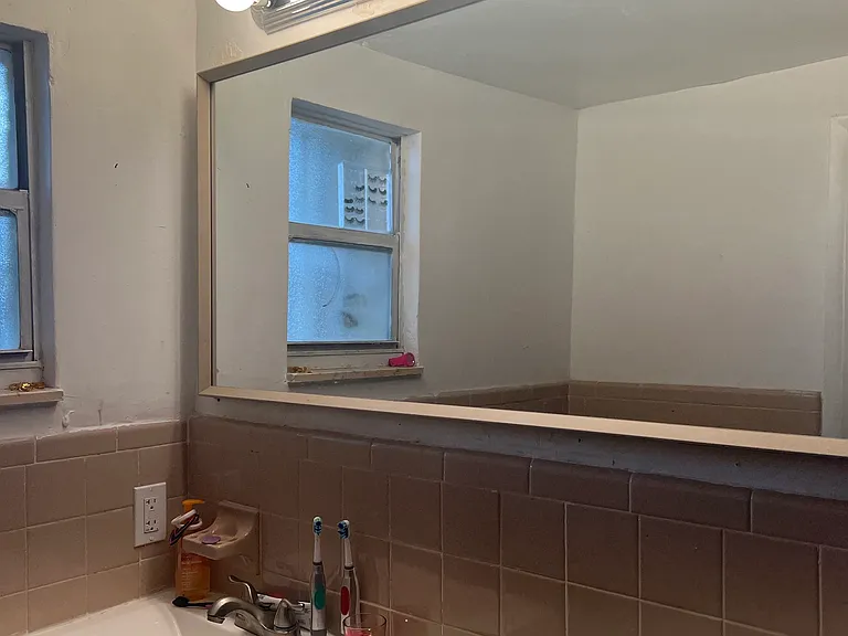 254 SW 66th Ave #1 — Photo 11