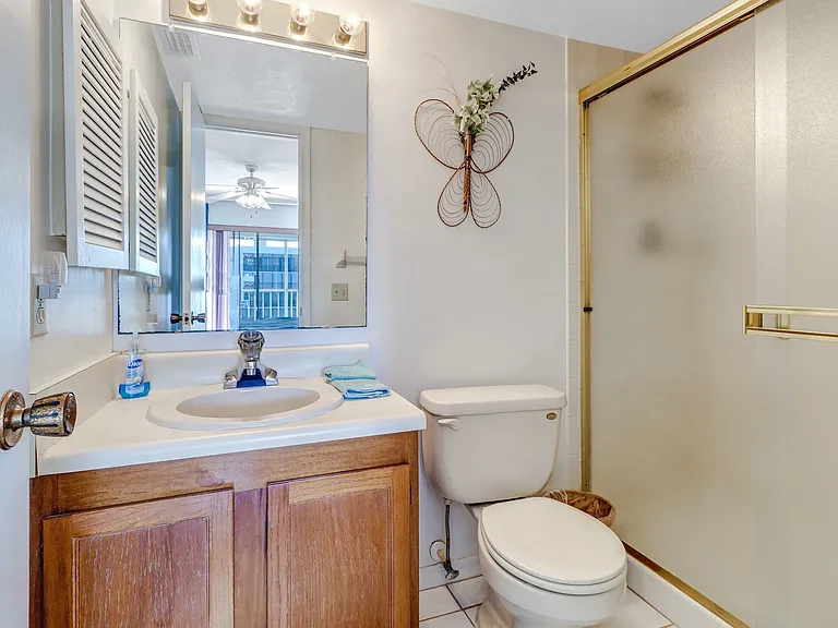 4511 Bay Beach Ln #315 — Photo 12