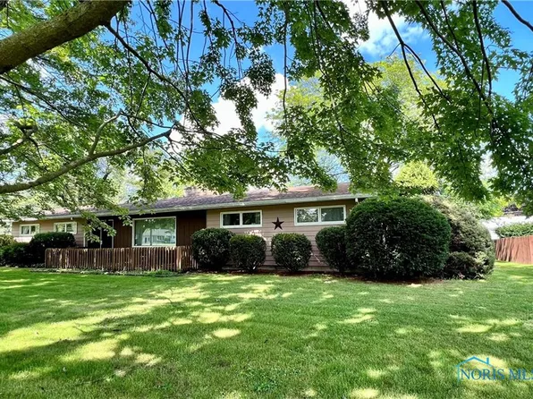 569 N Warpole St, Upper Sandusky, OH 43351