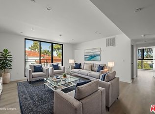3755 S Canfield Ave #301, Los Angeles, CA 90034