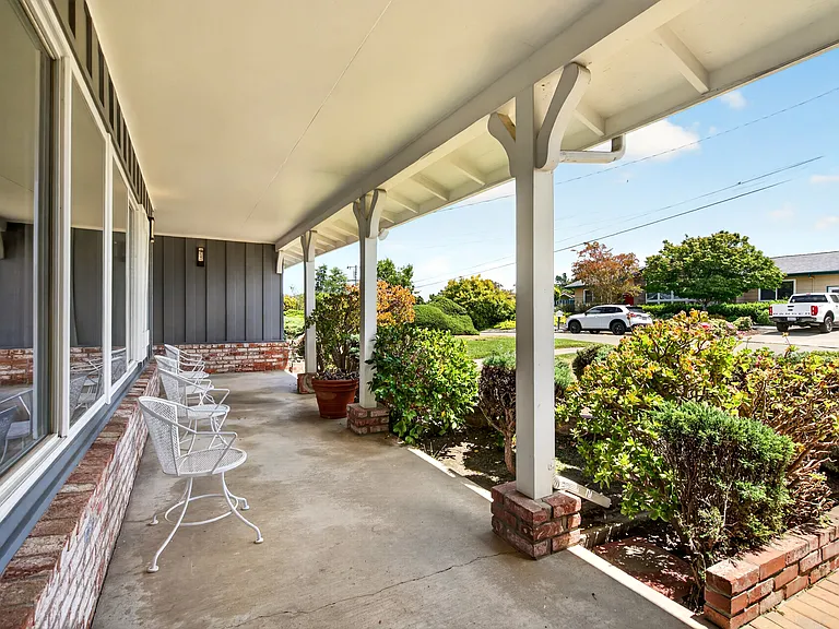 10420 Greenview Dr — Photo 63