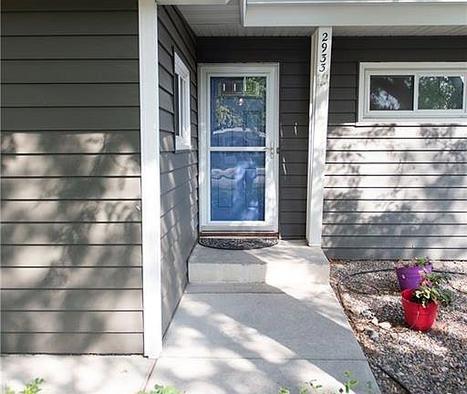 3rd image of 2933 Beech Ave