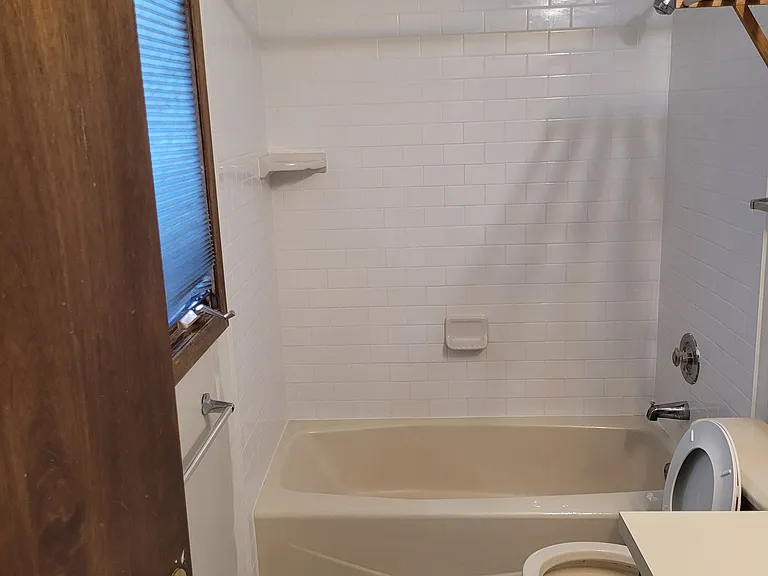 1500 Kenyon Dr — Photo 10
