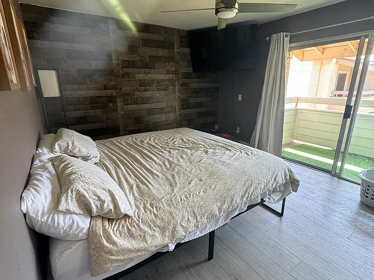 1731 Melrose Ave #45 — Photo 18
