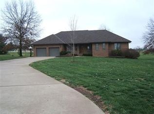 4181 E Farm Road 164, Springfield, MO 65809