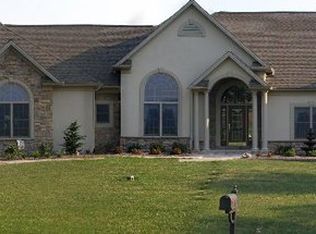 50 Locust Ln, Dillsburg, PA 17019