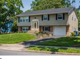 7 Regent Rd, Cherry Hill, NJ 08003