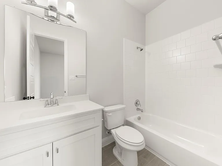 9304 Blooming Ivy Dr — Photo 3