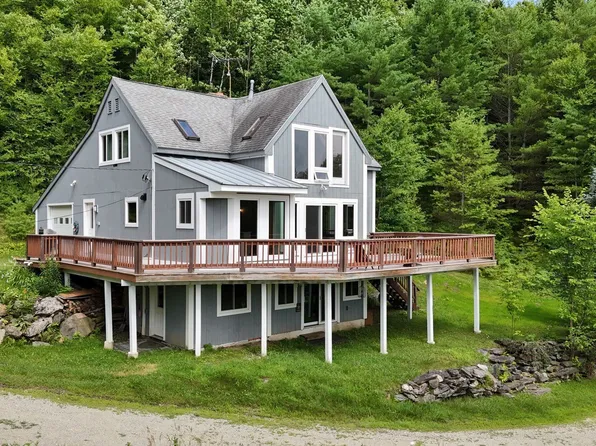14 Adams Hill Road, Newfane, VT 05345