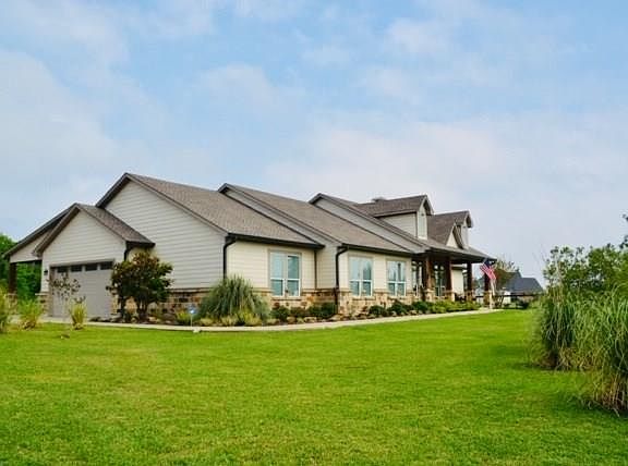 An amazing one story that is so thoughtfully designed and laid out.