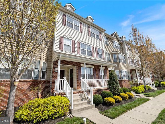 3rd image of 3038 Goshen Dr #87-U