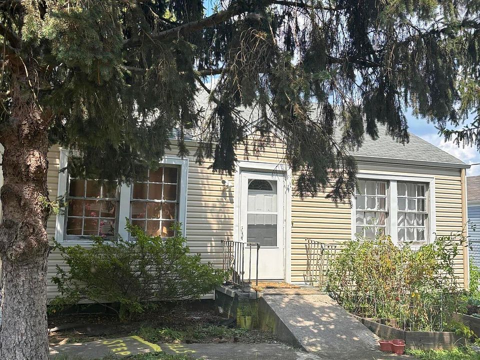 1st image of 1723 McClung Ave