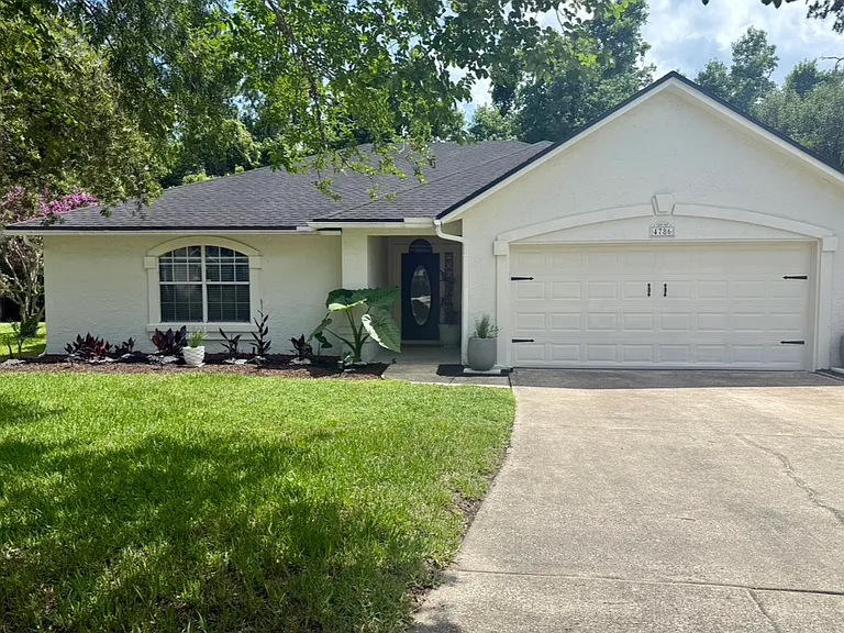 4786 Mountain Breeze Ct S — Photo 2