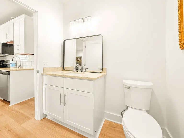4245 Troost Ave #3 — Photo 6